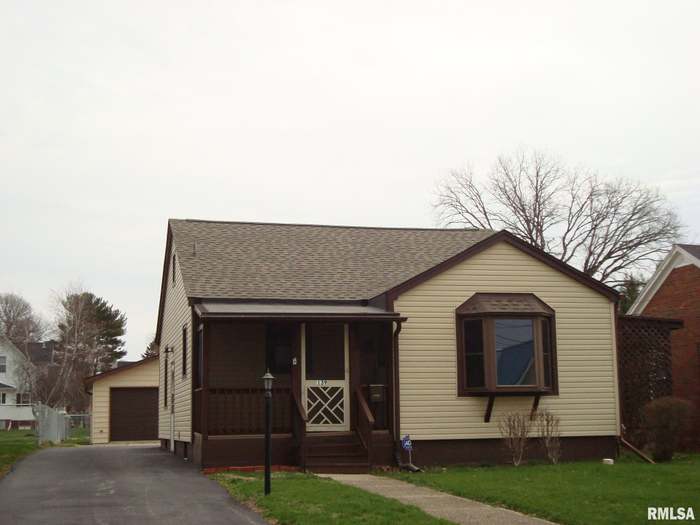 139 N Pleasant Ave Galesburg IL 61401 MLS CA1013711 Redfin