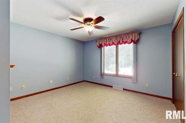 5309 38th Ave #5309, Moline, IL 61265 | MLS# QC4246149 | Redfin