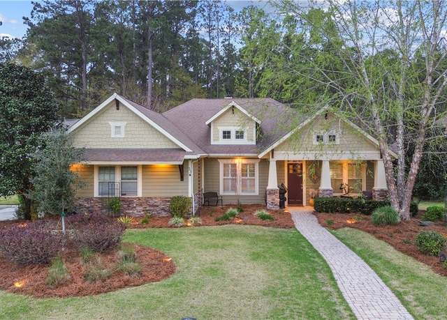 Property at 33 Little Pine Ct, Bluffton, SC 29910, 3 beds, 2.5 baths