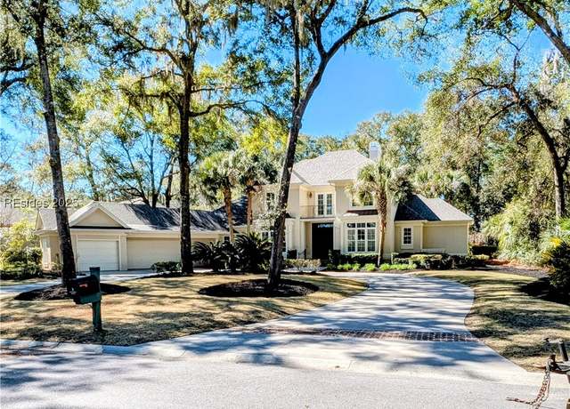 Property at 3 Balmoral Pl, Hilton Head Island, SC 29926, 5 beds, 4.5 baths