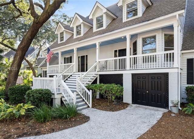 Property at 25 Plantation Homes Dr, Daufuskie Island, SC 29915, 4 beds, 4.5 baths
