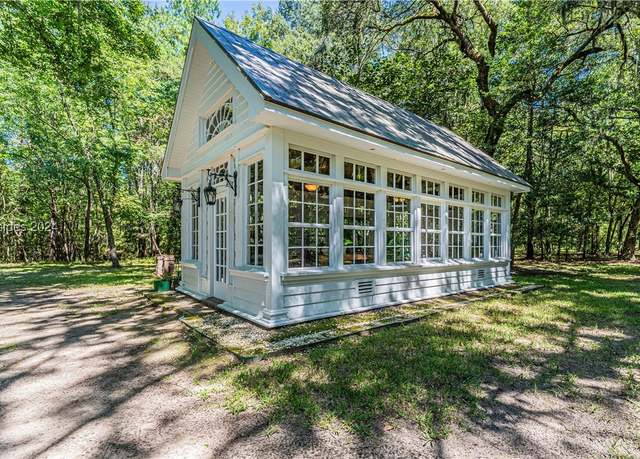 Property at 92 Dean Hall Rd, Seabrook, SC 29940, 10 beds, 11.5 baths