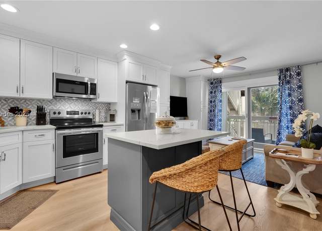 Property at 4 N Forest Beach Dr #108, Hilton Head Island, SC 29928, 1 bed, 1 bath