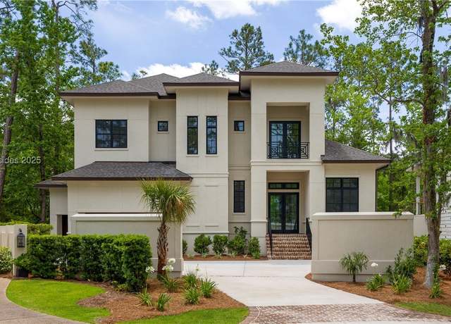 Property at 6 Berkshire Ct, Hilton Head Island, SC 29928, 5 beds, 4.5 baths