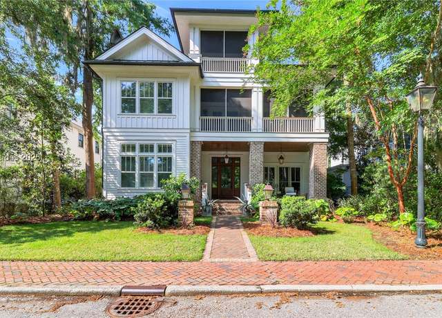 Property at 66 Myrtle View St, Bluffton, SC 29910, 5 beds, 6 baths