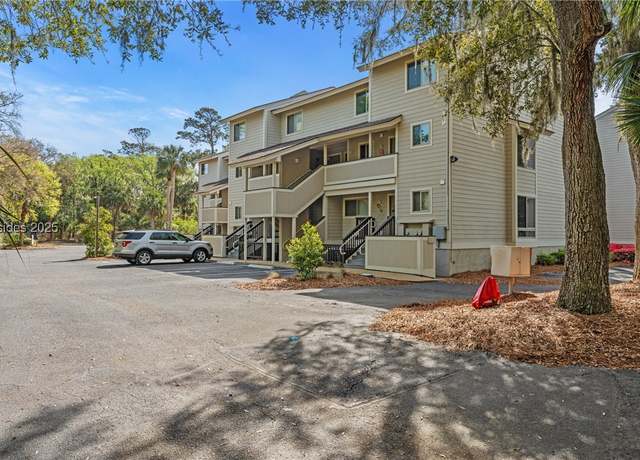 Property at 9 Tanglewood Dr #905, Hilton Head Island, SC 29928, 2 beds, 2.5 baths