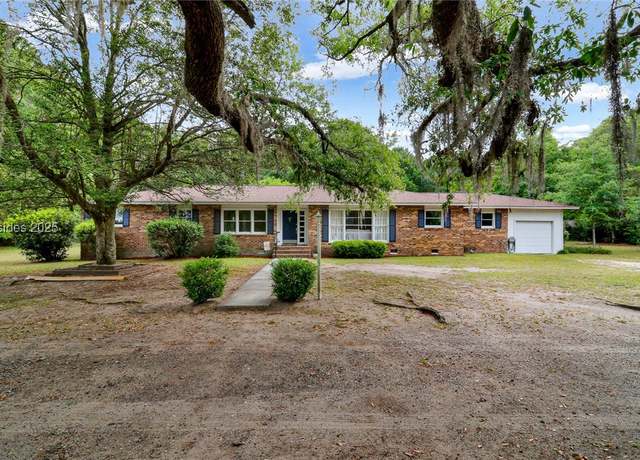 Property at 8855 Grahamville Rd, Ridgeland, SC 29936, 4 beds, 2.5 baths