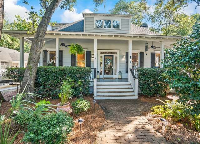 Property at 105 Bartram Dr, Beaufort, SC 29902, 3 beds, 2.5 baths