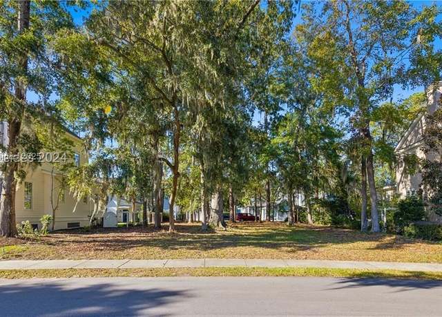 Property at 114 Pond Side, Beaufort, SC 29906