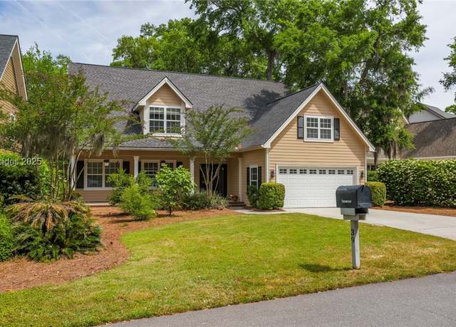 Property at 39 Tucker Ridge Ct, Hilton Head Island, SC 29926, 4 beds, 3 baths