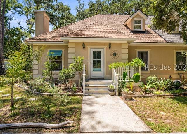 Property at 402 Joshua Ct, Beaufort, SC 29902, 3 beds, 2 baths
