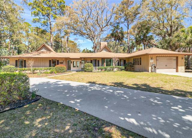 Property at 13 Mallard Rd, Hilton Head Island, SC 29928, 4 beds, 3 baths