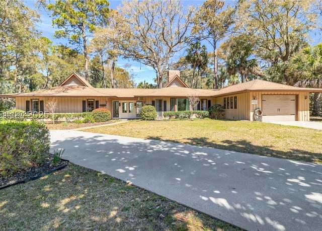 Property at 13 Mallard Rd, Hilton Head Island, SC 29928, 4 beds, 3 baths