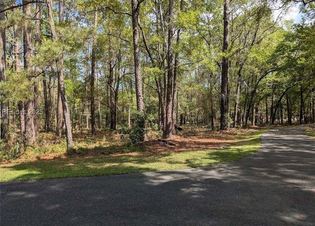 Property at 15 Masters Dr, Daufuskie Island, SC 29915