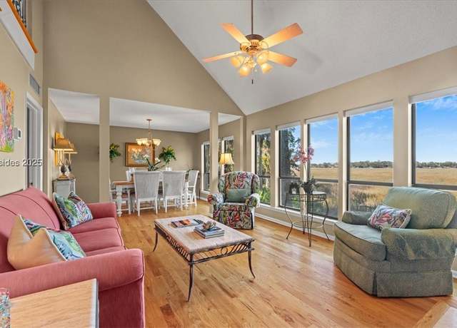 Property at 4 Compass Pt Unit 4B, Hilton Head Island, SC 29928, 3 beds, 2 baths