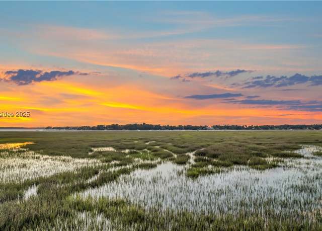 Property at 4 Compass Pt Unit 4B, Hilton Head Island, SC 29928, 3 beds, 2 baths
