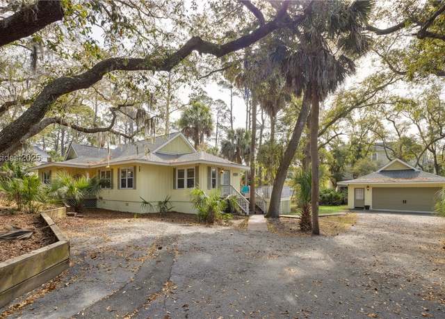 Property at 838 Fiddlers Ridge Rd, Fripp Island, SC 29920, 3 beds, 2 baths