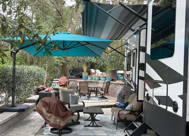 Property at 43 Jenkins Island Rd, Hilton Head Island, SC 29926