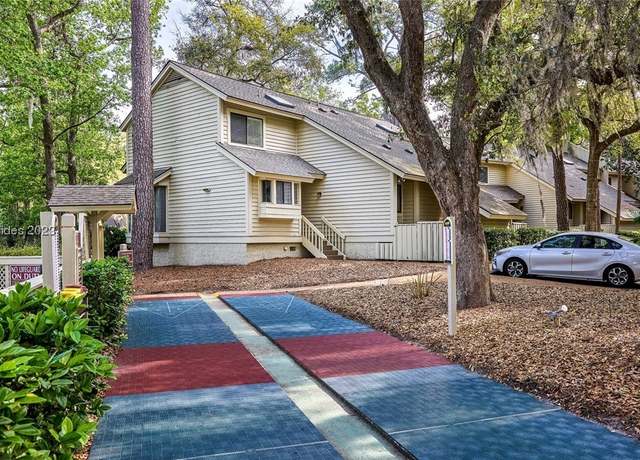 Property at 70 Lighthouse Rd, Hilton Head Island, SC 29928, 2 beds, 2 baths
