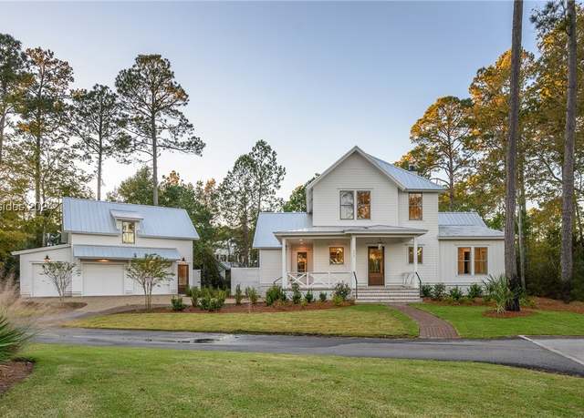 Property at 111 Summer Ducks Rd, Bluffton, SC 29910, 5 beds, 4.5 baths