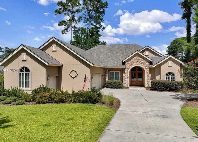 Property at 208 Hampton Lake Dr, Bluffton, SC 29910, 4 beds, 4 baths