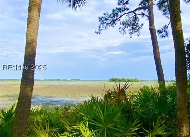 Property at 69 Peninsula Dr, Hilton Head Island, SC 29926