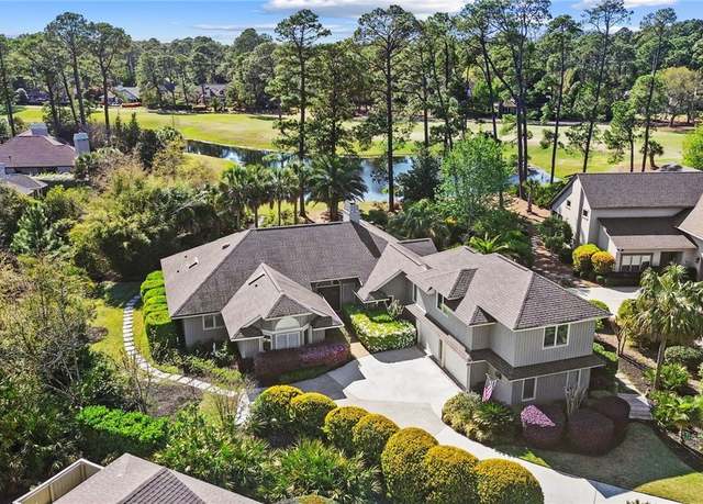 Property at 3 Crepe Myrtle Ct, Hilton Head Island, SC 29926, 4 beds, 3.5 baths