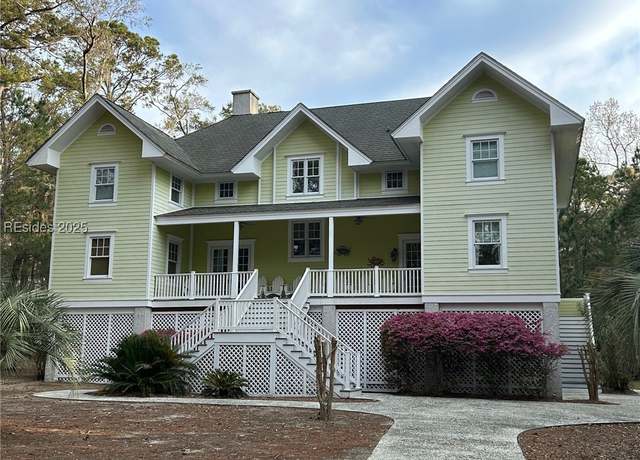Property at 12 Freeport Ct, Daufuskie Island, SC 29915, 8 beds, 7.5 baths