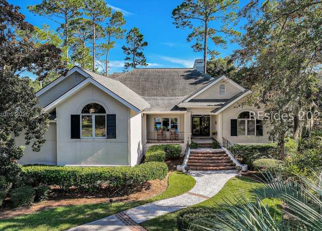 Property at 21 Strawberry Hill Rd, Hilton Head Island, SC 29928, 4 beds, 4 baths