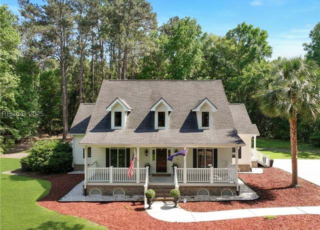 Property at 604 Ashdale Dr, Beaufort, SC 29907, 3 beds, 2.5 baths