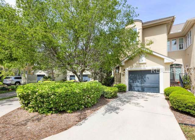 Property at 31 Seagrass Landing Ct, Hilton Head Island, SC 29926, 3 beds, 2.5 baths