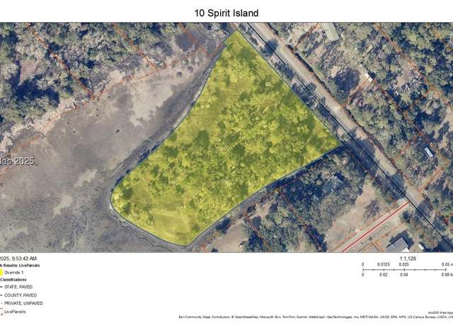 Property at 10 Spirit Island Rd, Saint Helena Island, SC 29920