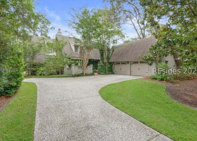 Property at 24 China Cockle Ln, Hilton Head Island, SC 29926, 4 beds, 3.5 baths
