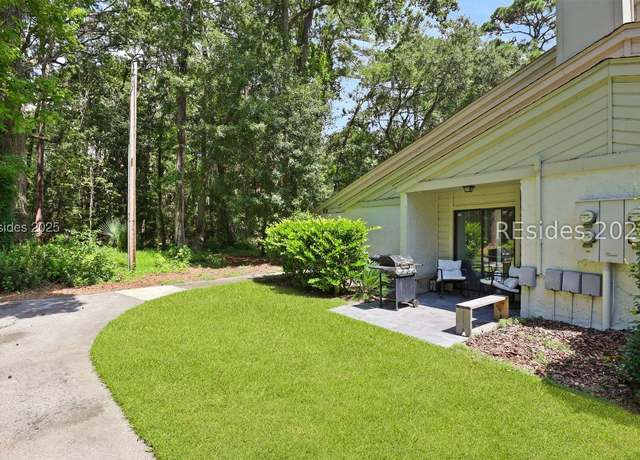 Property at 96 Mathews Dr #34, Hilton Head Island, SC 29926, 2 beds, 2 baths