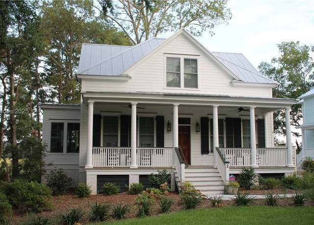 Property at 29 Carter Oaks Dr, Beaufort, SC 29907, 4 beds, 3 baths