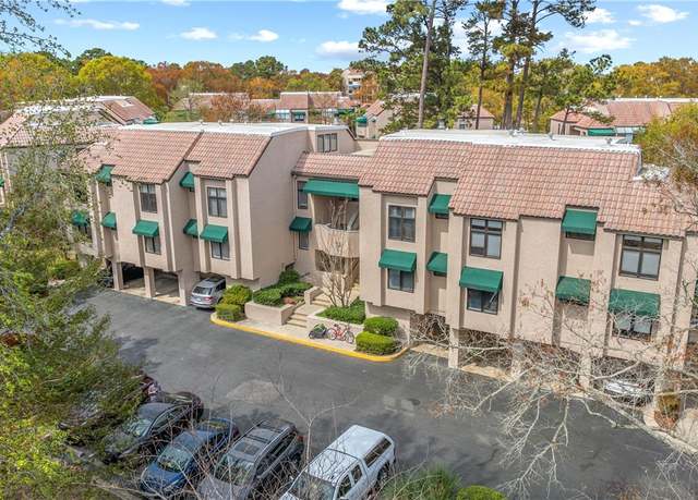 Property at 3 Shelter Cove Ln #7474, Hilton Head Island, SC 29928, 3 beds, 3 baths