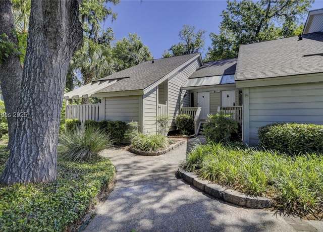 Property at 117 Windward Village Dr, Hilton Head Island, SC 29928, 2 beds, 2 baths