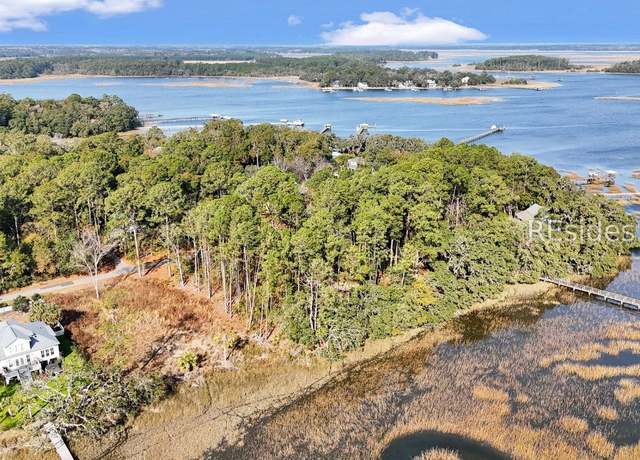 Property at 12 River Dr, Beaufort, SC 29907