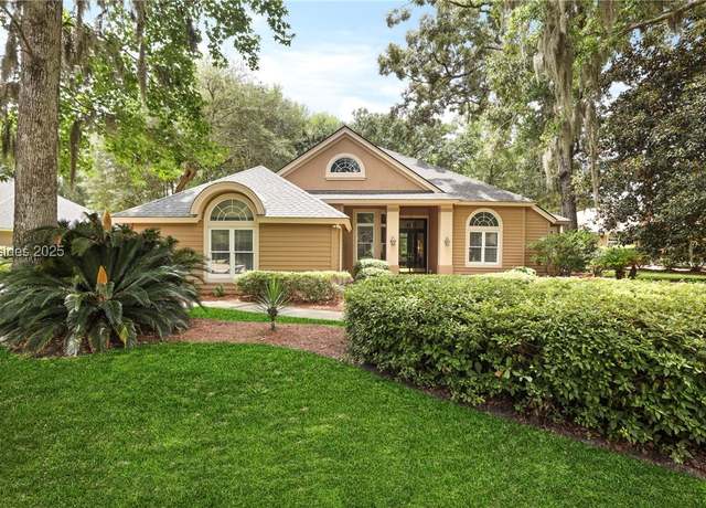 Property at 40 Sussex Ln, Hilton Head Island, SC 29926, 4 beds, 3 baths