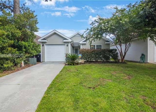 Property at 113 Pine Forest Dr, Bluffton, SC 29910, 3 beds, 2 baths