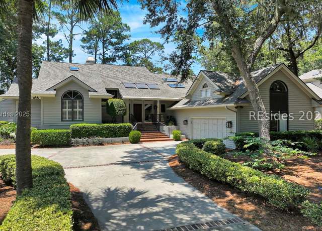 Property at 7 Oakman Branch Rd, Hilton Head Island, SC 29928, 4 beds, 4.5 baths