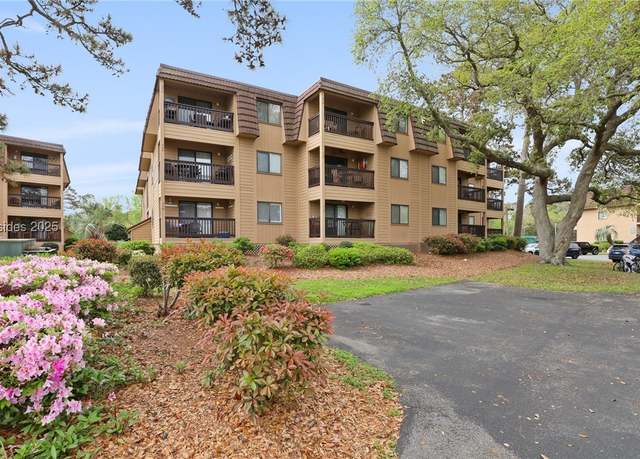 Property at 40 Folly Field Rd Unit F9, Hilton Head Island, SC 29928, 2 beds, 2 baths