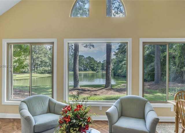 Property at 2 Little Johns Retreat, Bluffton, SC 29910, 4 beds, 3.5 baths