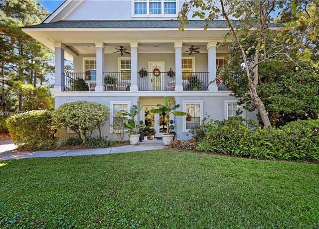 Property at 22 Pointe South Trce, Bluffton, SC 29910, 5 beds, 4.5 baths