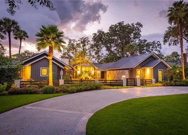 Property at 67 Baynard Park Rd, Hilton Head Island, SC 29928, 4 beds, 4.5 baths