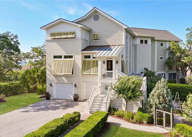 Property at 44 Seabrook Landing Dr, Hilton Head Island, SC 29926, 4 beds, 4.5 baths