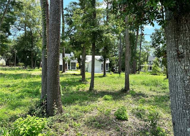Property at 124 Whitehall Dr, Beaufort, SC 29907