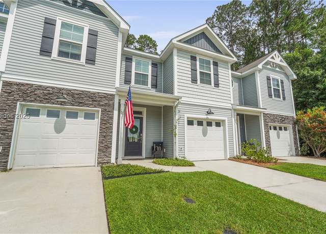 Property at 104 Brickway St, Bluffton, SC 29910, 3 beds, 2.5 baths