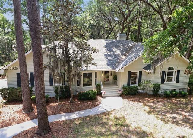 Property at 30 Longwood Dr, Okatie, SC 29909, 3 beds, 2 baths