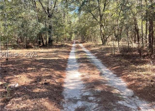 Property at 396 Stock Farm Rd, Ridgeland, SC 29936